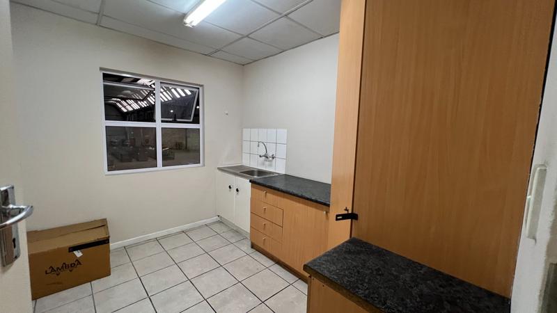 To Let commercial Property for Rent in Montague Gardens Western Cape